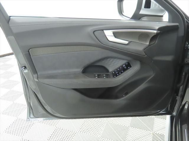 Thumbnail: 2025 Audi S5 - 24