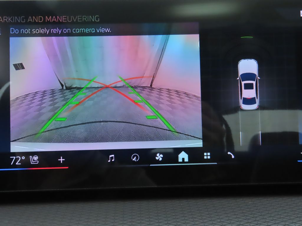 Thumbnail: 2026 BMW 3 Series - 16