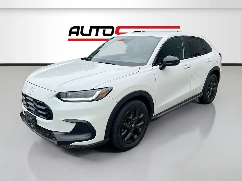 Used 2024 White Honda Sport image 3