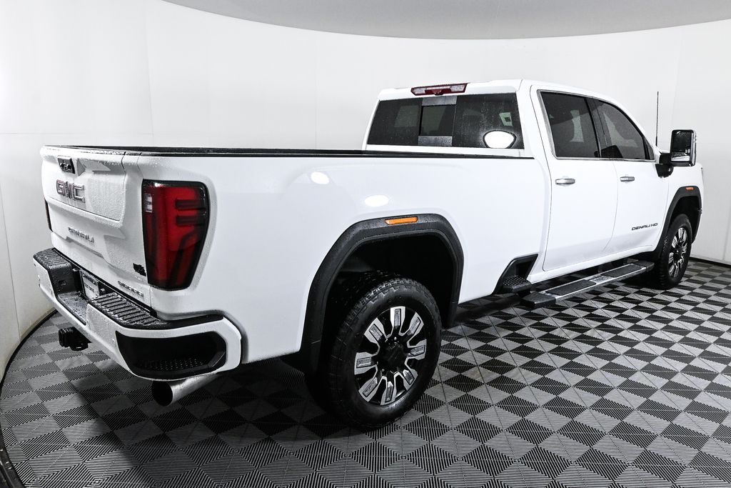 2024 GMC Sierra 2500HD Denali 6