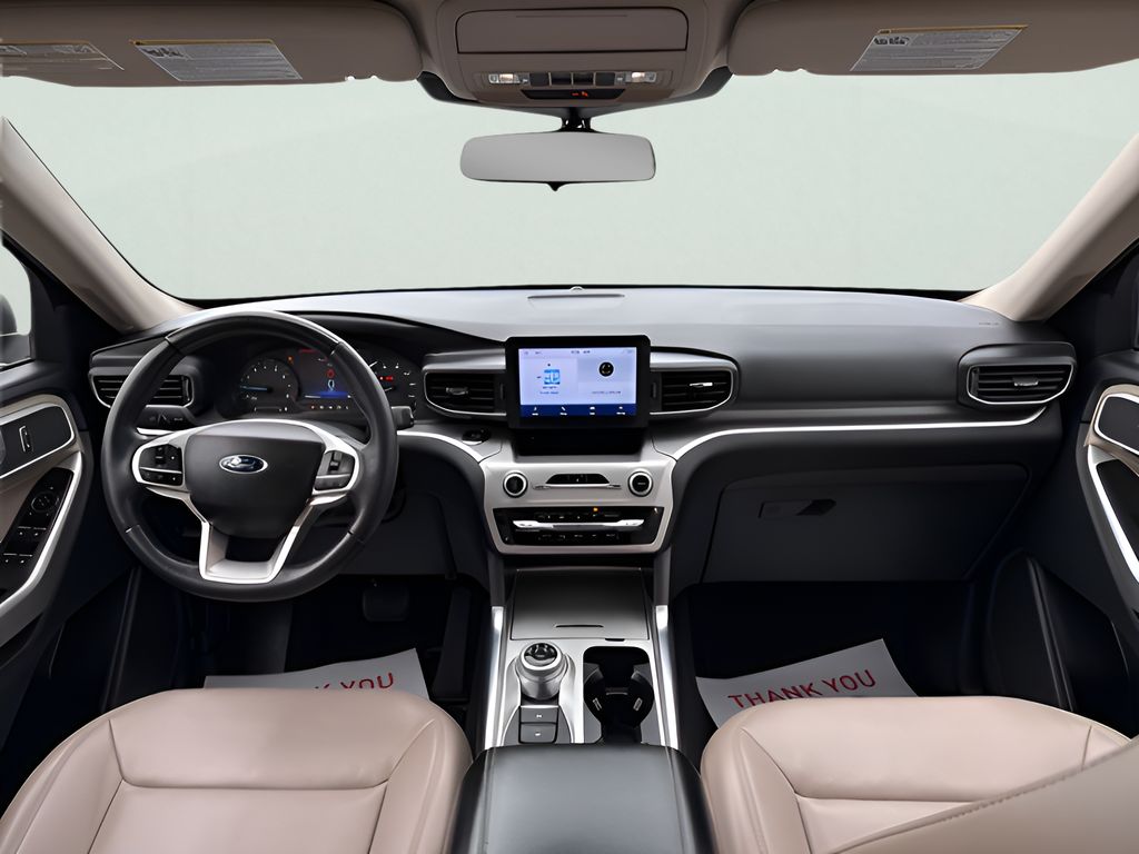 2022 Ford Explorer