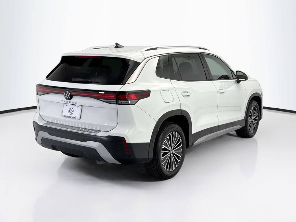 Thumbnail: 2025 Volkswagen Tiguan - 5
