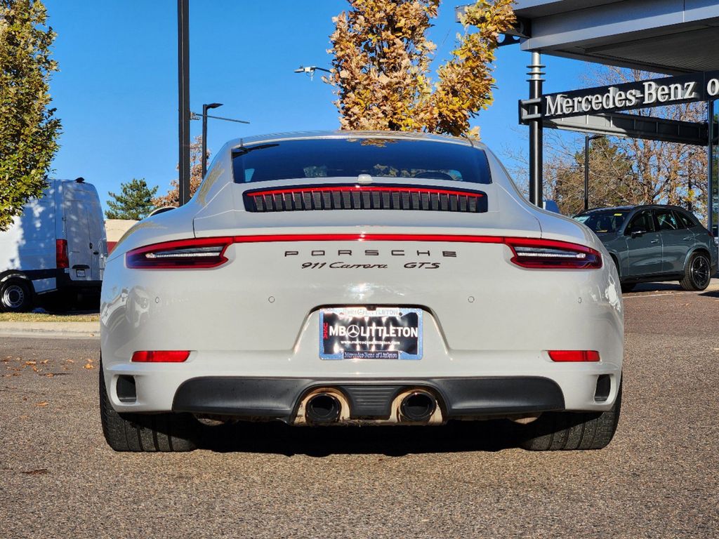 2019 Porsche 911 Carrera 4 GTS 6