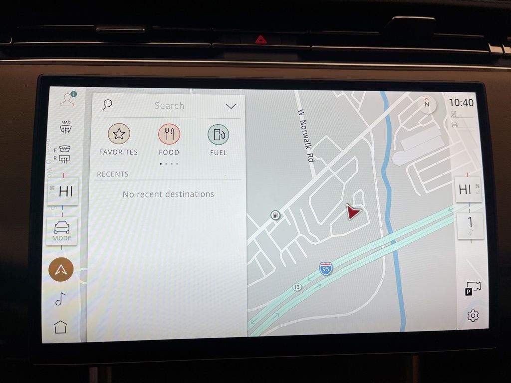 Thumbnail: 2026 Land Rover Range Rover - 18