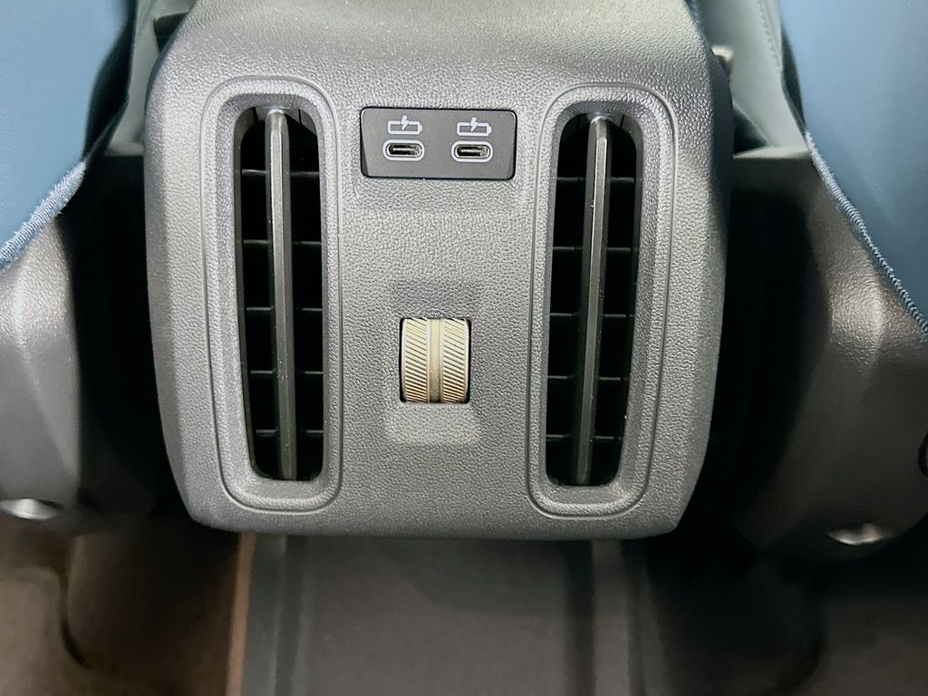 2025 MINI Cooper Countryman Base 18