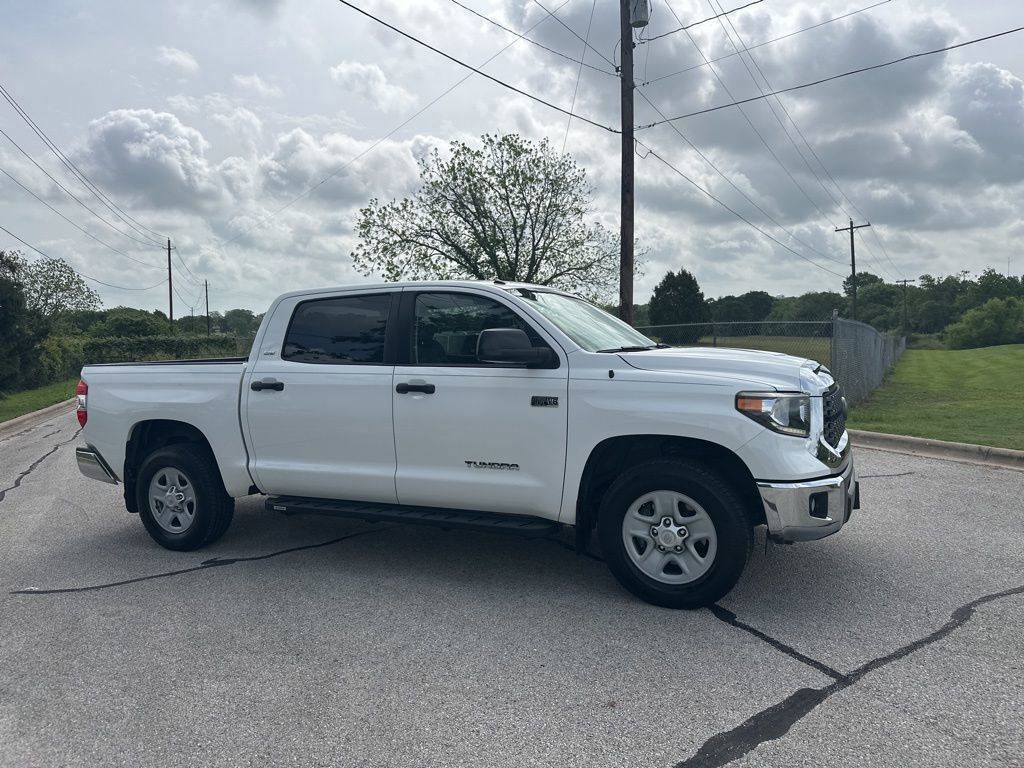2018 Toyota Tundra SR5
