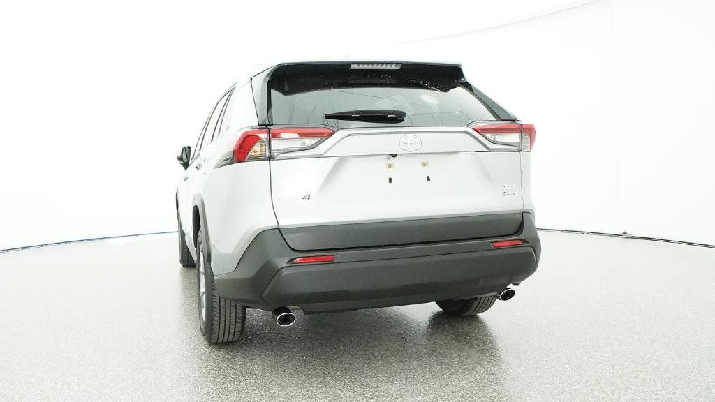 Thumbnail: 2025 Toyota RAV4 - 27