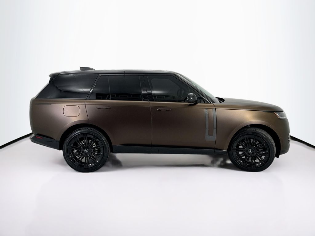 Thumbnail: 2024 Land Rover Range Rover - 4