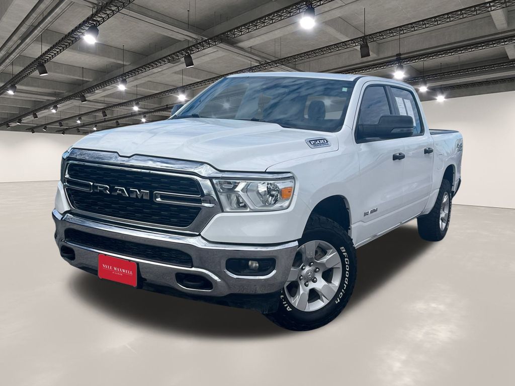 2024 RAM 1500 Big Horn Crew Cab 4WD