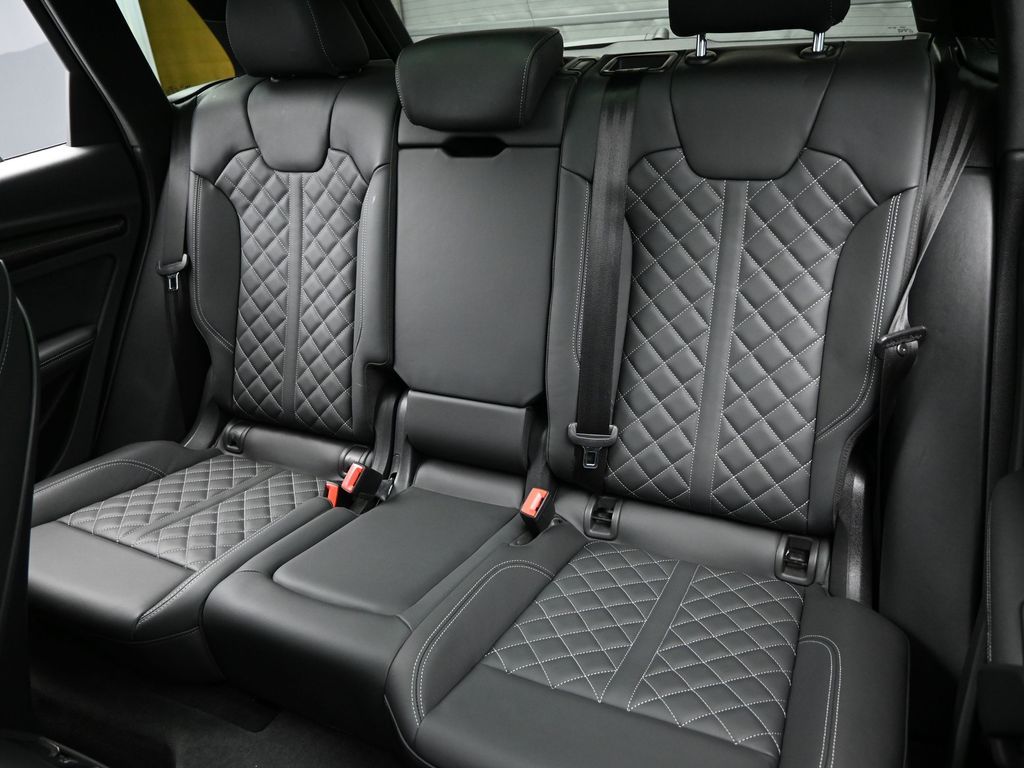 2023 Audi SQ5 3.0T quattro Premium Plus