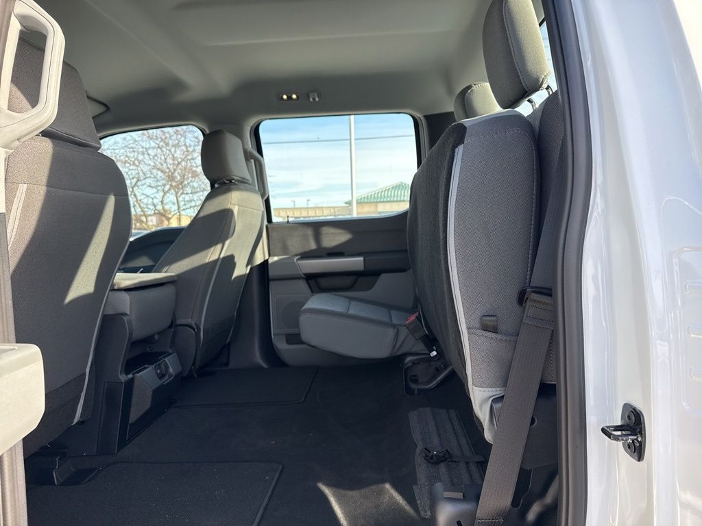 New 2026 White Ford XL image 19
