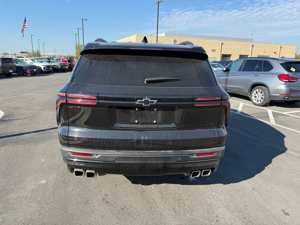Thumbnail: 2024 Chevrolet Traverse - 5