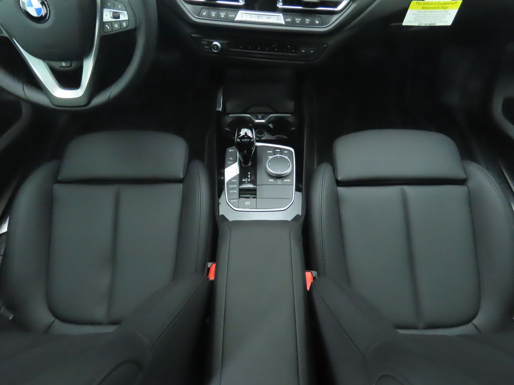 Thumbnail: 2024 BMW 2 Series - 17