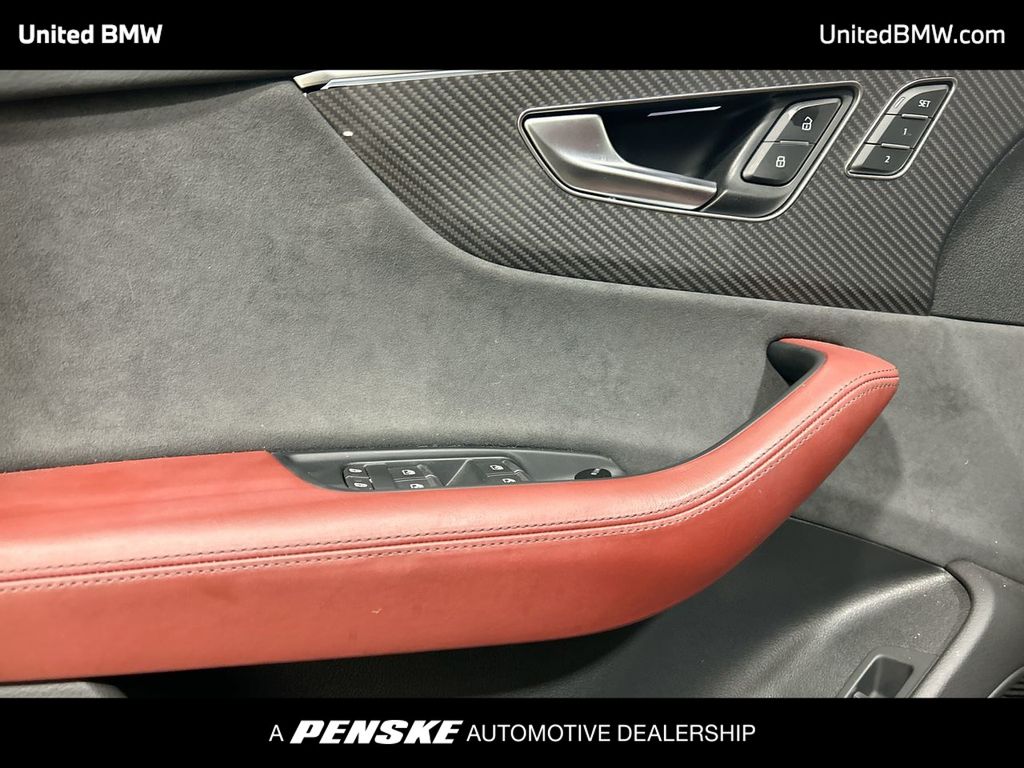 Thumbnail: 2024 Audi SQ8 - 11