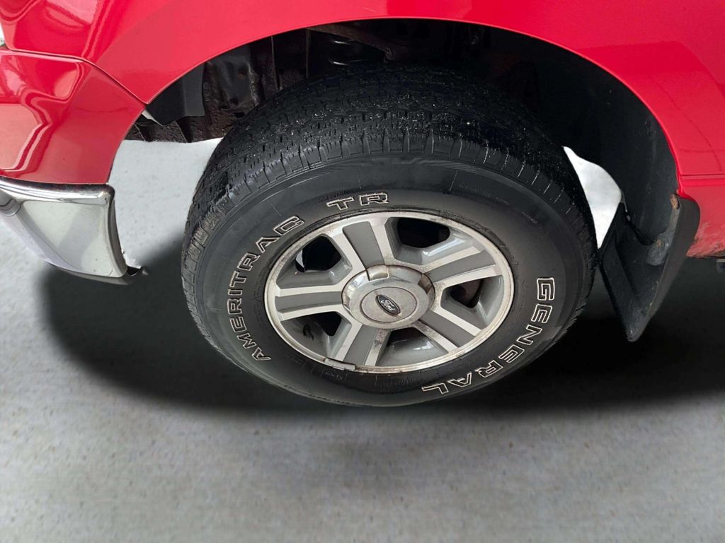 Used 2008 Red Ford XL image 29