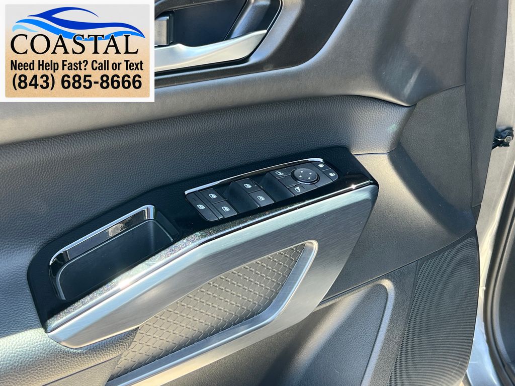 2025 Nissan Pathfinder SL Gray at Lugoff Nissan