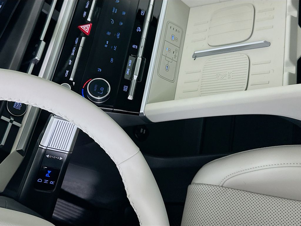 Thumbnail: 2026 Hyundai Santa Fe - 14