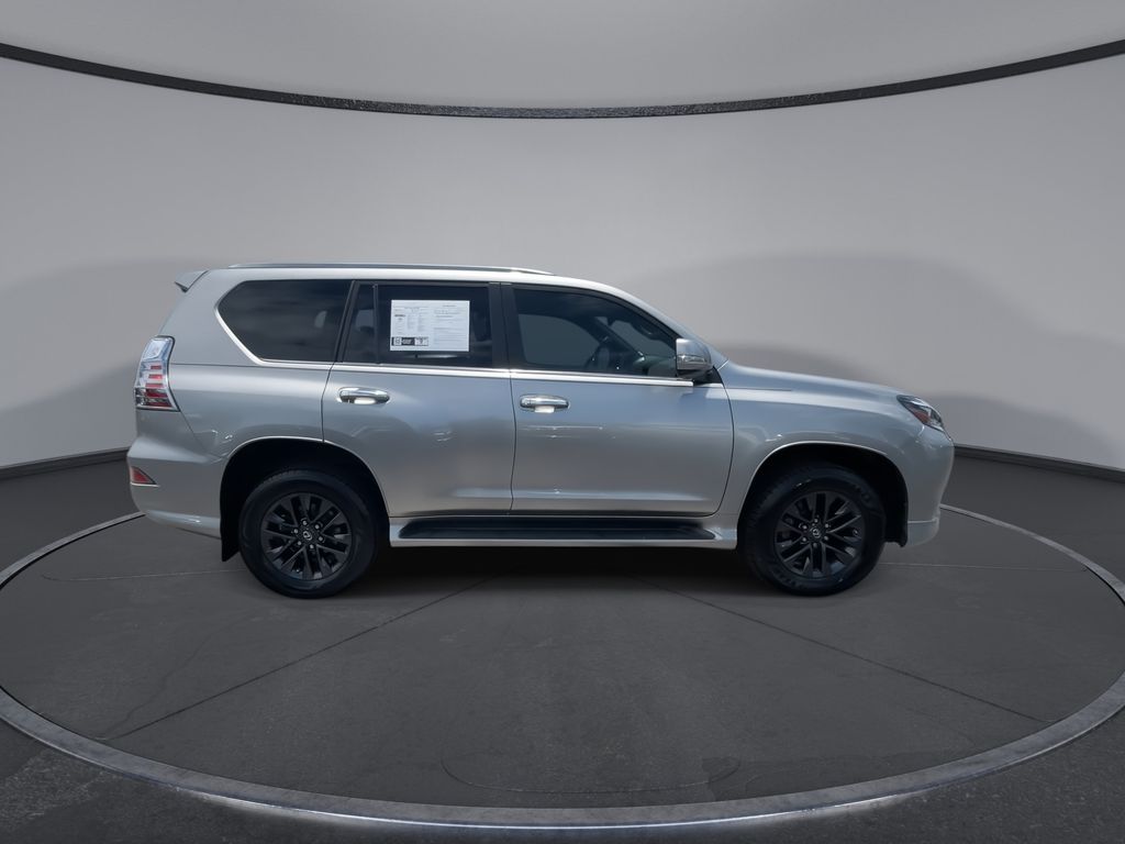 Thumbnail: 2023 Lexus GX - 9