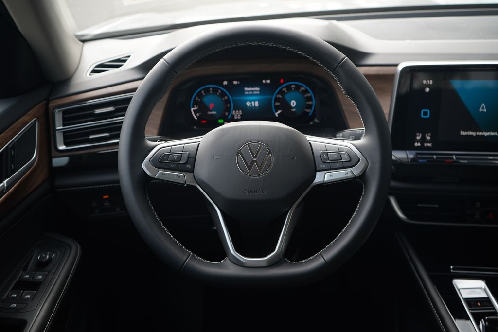 Thumbnail: 2026 Volkswagen Atlas - 9
