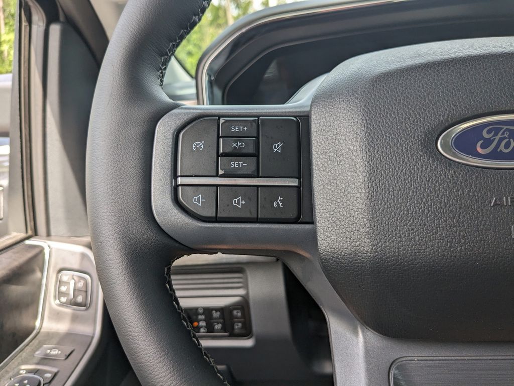2025 Ford F-250 Super Duty Lariat