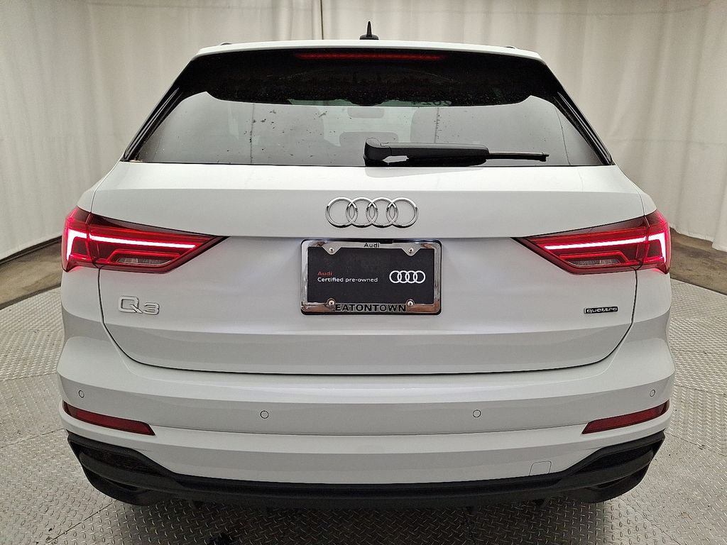 2024 Audi Q3 Premium 5