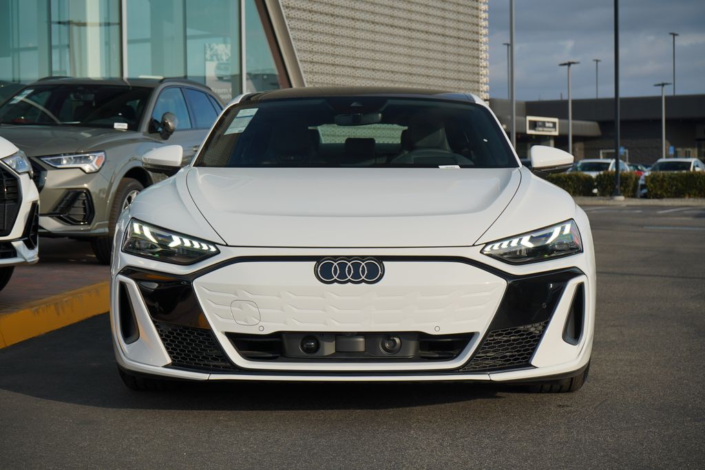 2025 Audi e-tron GT Premium Plus 7