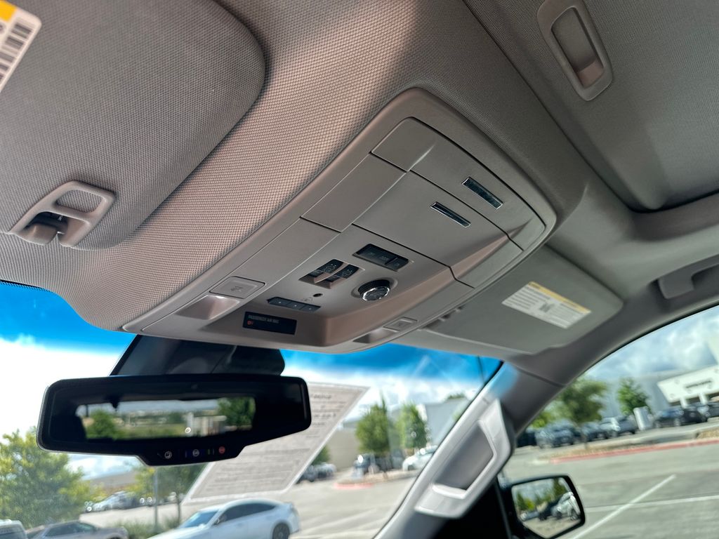 Used Car 2019 Chevrolet Tahoe  Lt For Sale Under $30,000 In Austin, Texas