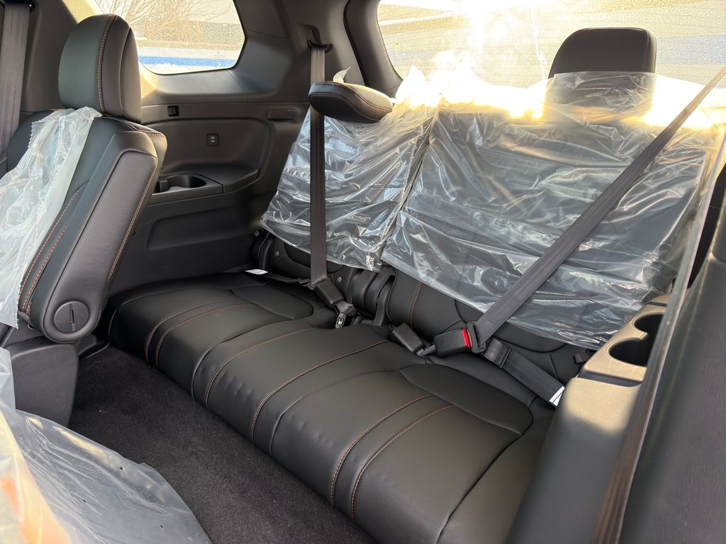 Thumbnail: 2026 Honda Pilot - 22