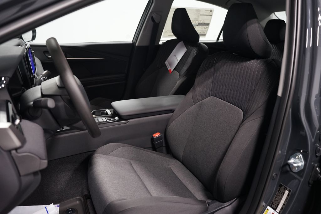 Thumbnail: 2026 Toyota Camry - 27