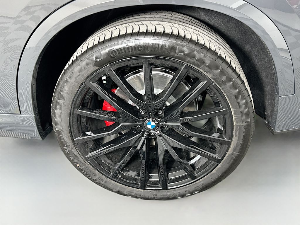 Thumbnail: 2026 BMW X5 - 23