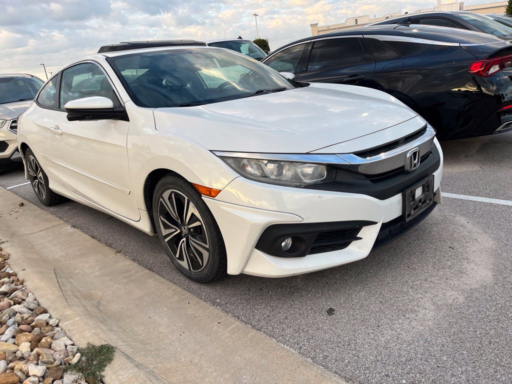 Thumbnail: 2016 Honda Civic - 2
