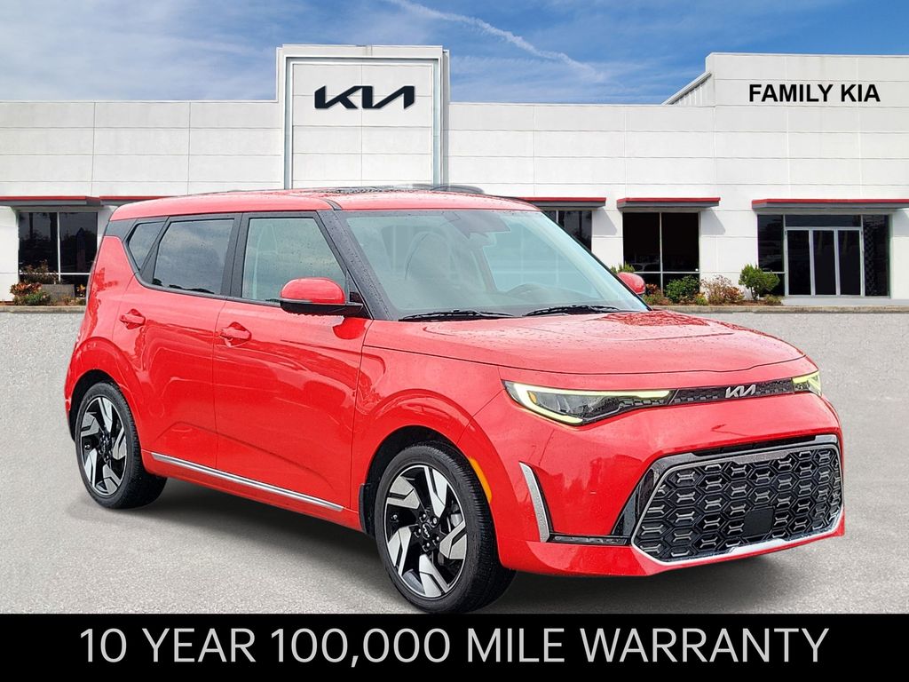 Inferno Red 2024 Kia Soul SUV / Crossover Front-Wheel Drive Continuously Variable Transmission