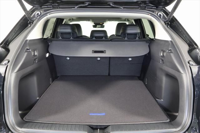 Thumbnail: 2025 Mazda CX-50 - 8