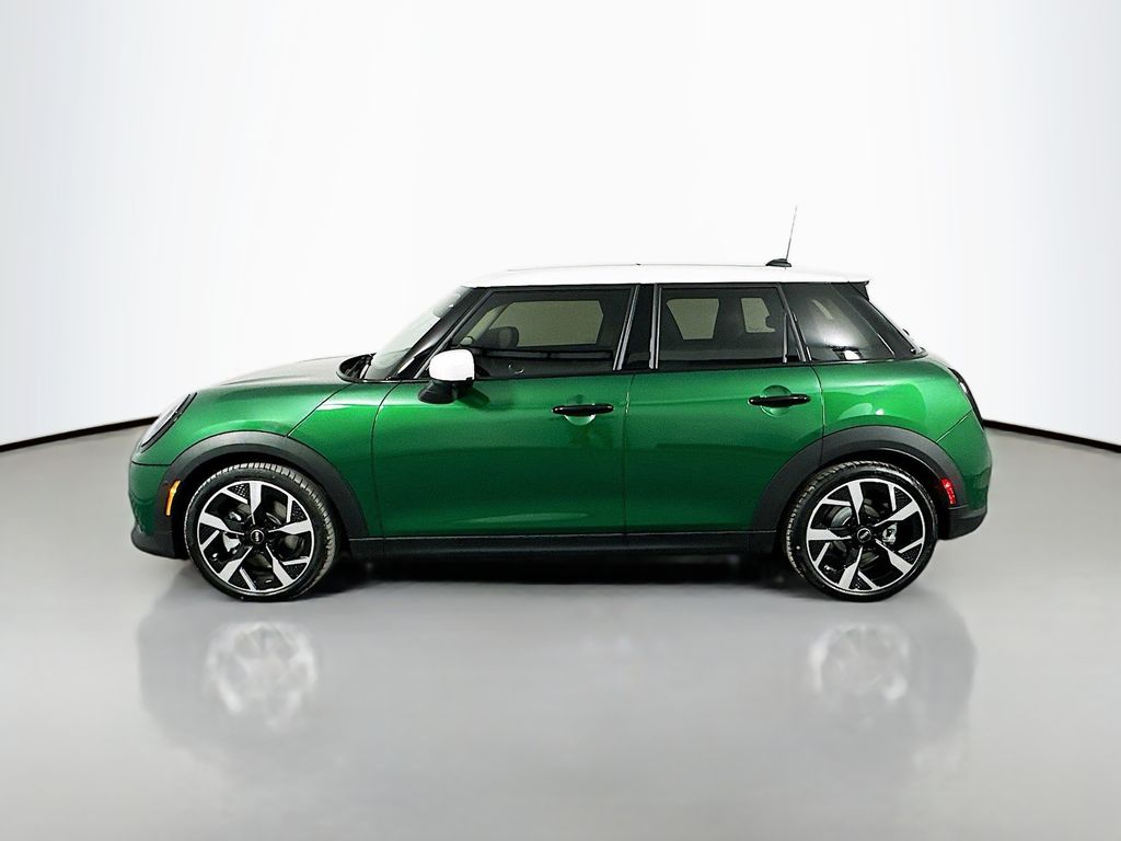 2025 MINI Cooper S 8