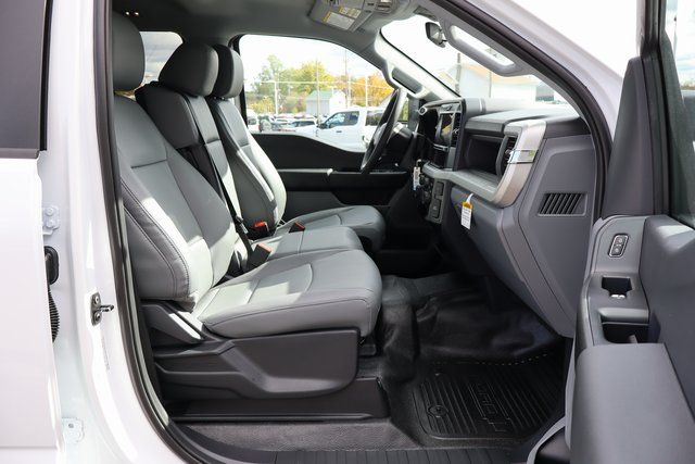 new 2026 Ford F-550SD car, priced at $81,150