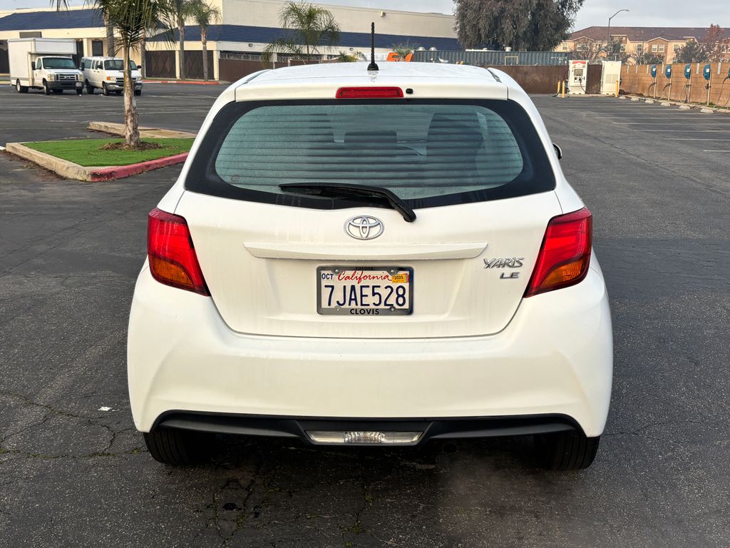 Thumbnail: 2015 Toyota Yaris - 6