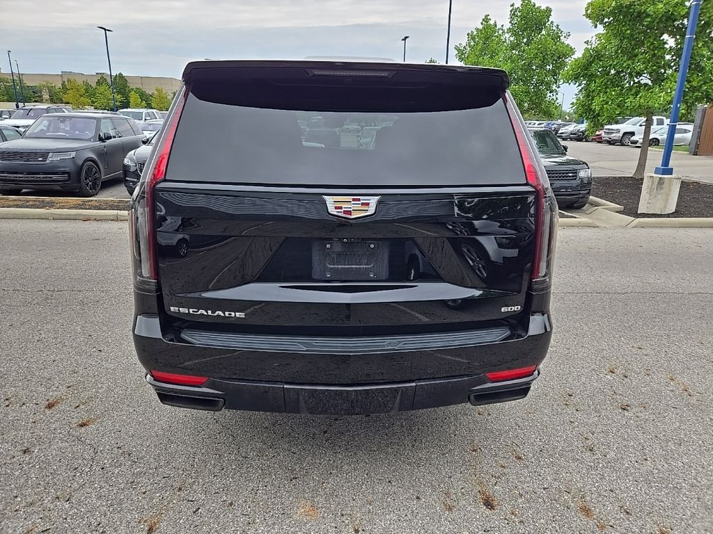 Used 2021 Black Cadillac Sport image 6