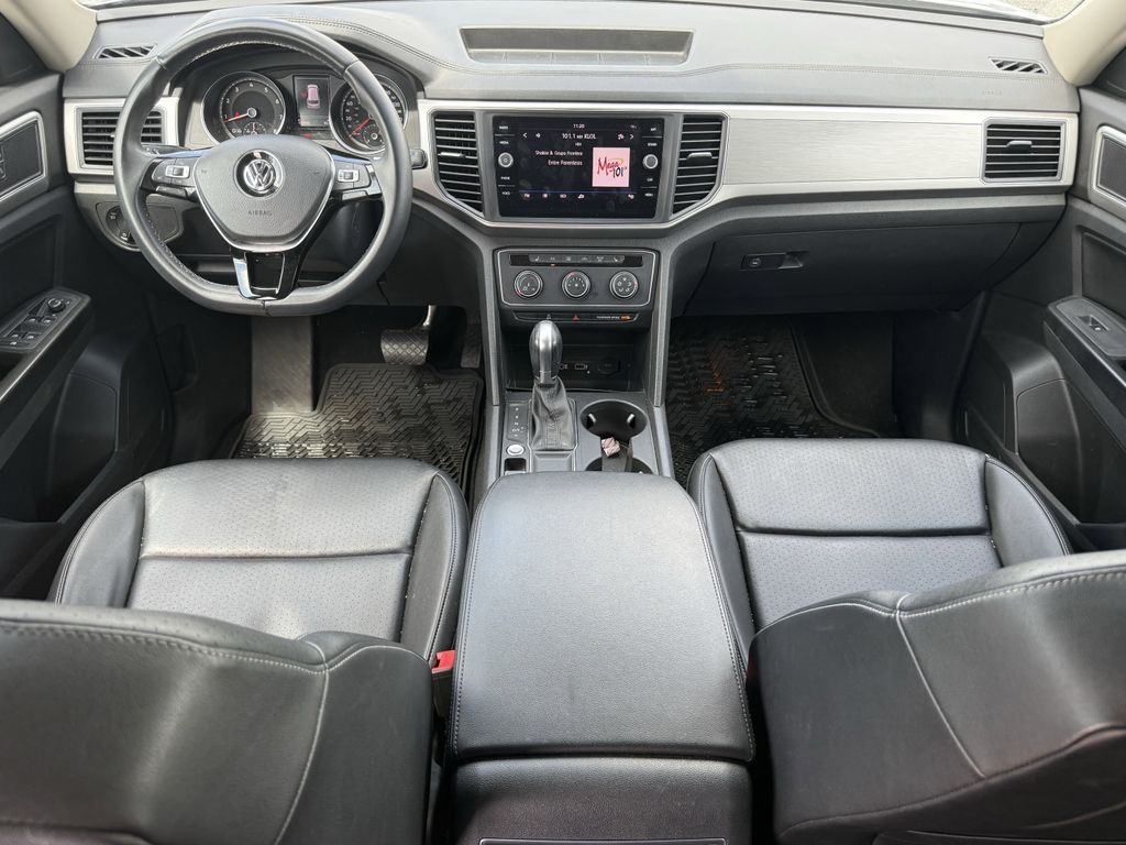 2018 Volkswagen Atlas 3.6L V6 SE Silver at Durrett Motor Company