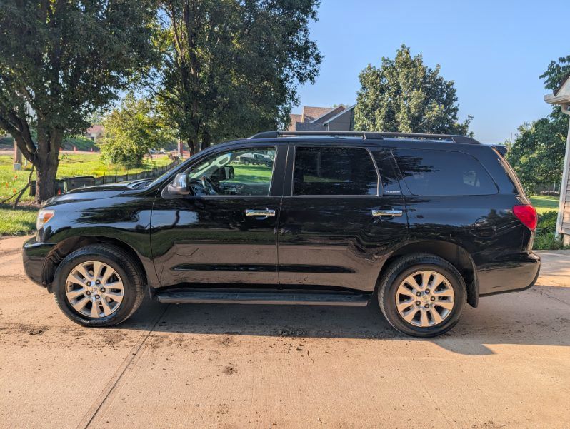 Black 2015 Toyota Sequoia SUV / Crossover Four-Wheel Drive 6-Speed Automatic