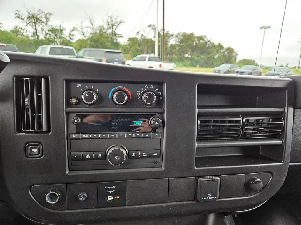 Used 2025 GMC Savana 2500 Van