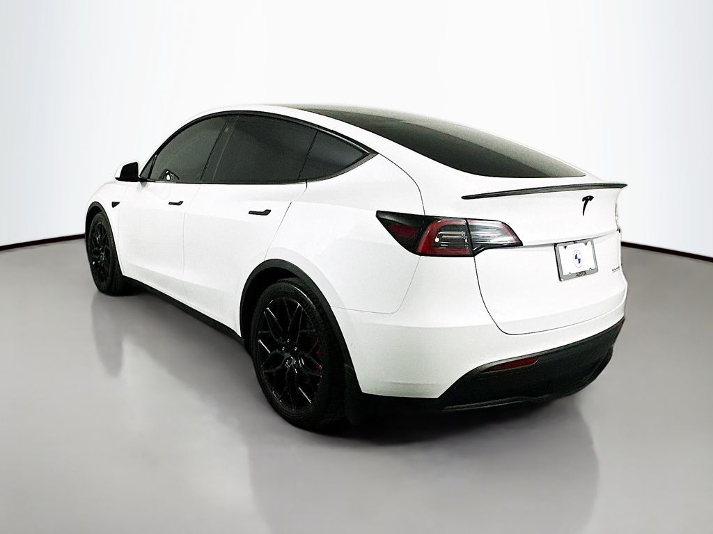 Thumbnail: 2022 Tesla Model Y - 7