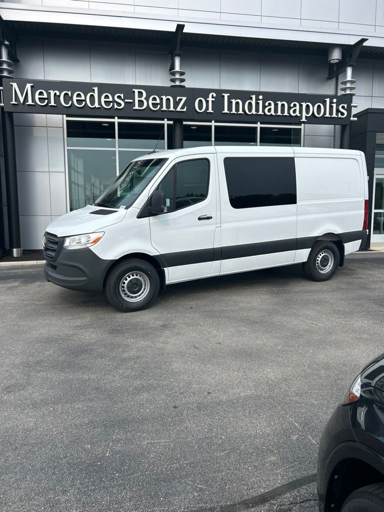 2026 Mercedes-Benz Sprinter 2500 Crew 144 WB