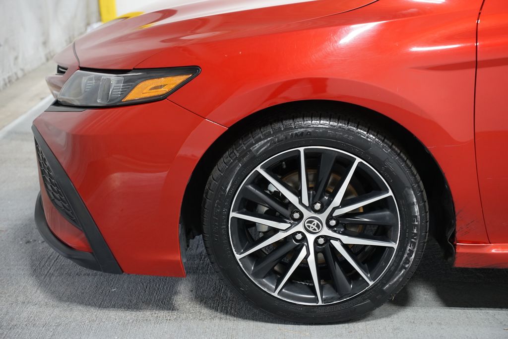 Thumbnail: 2021 Toyota Camry - 5
