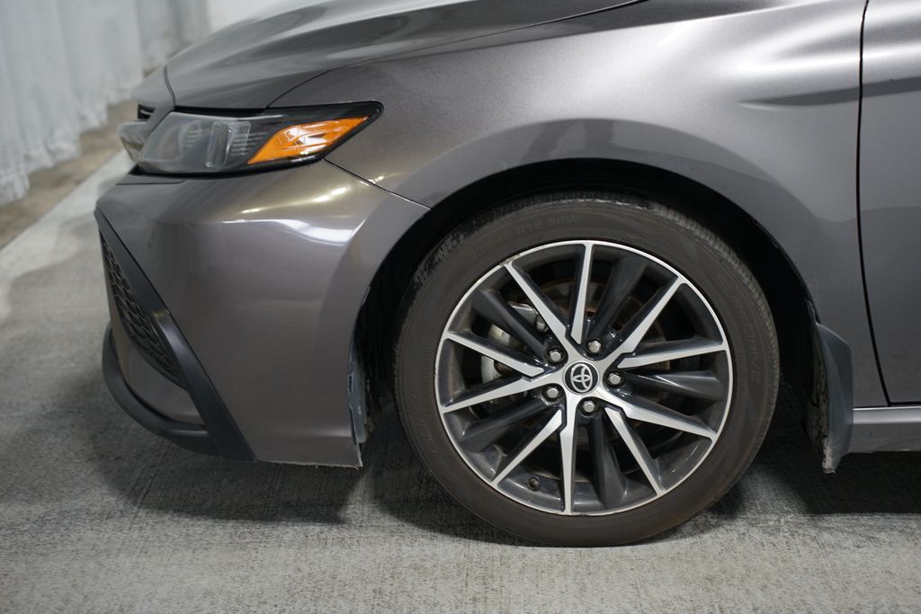 2023 Toyota Camry SE 5