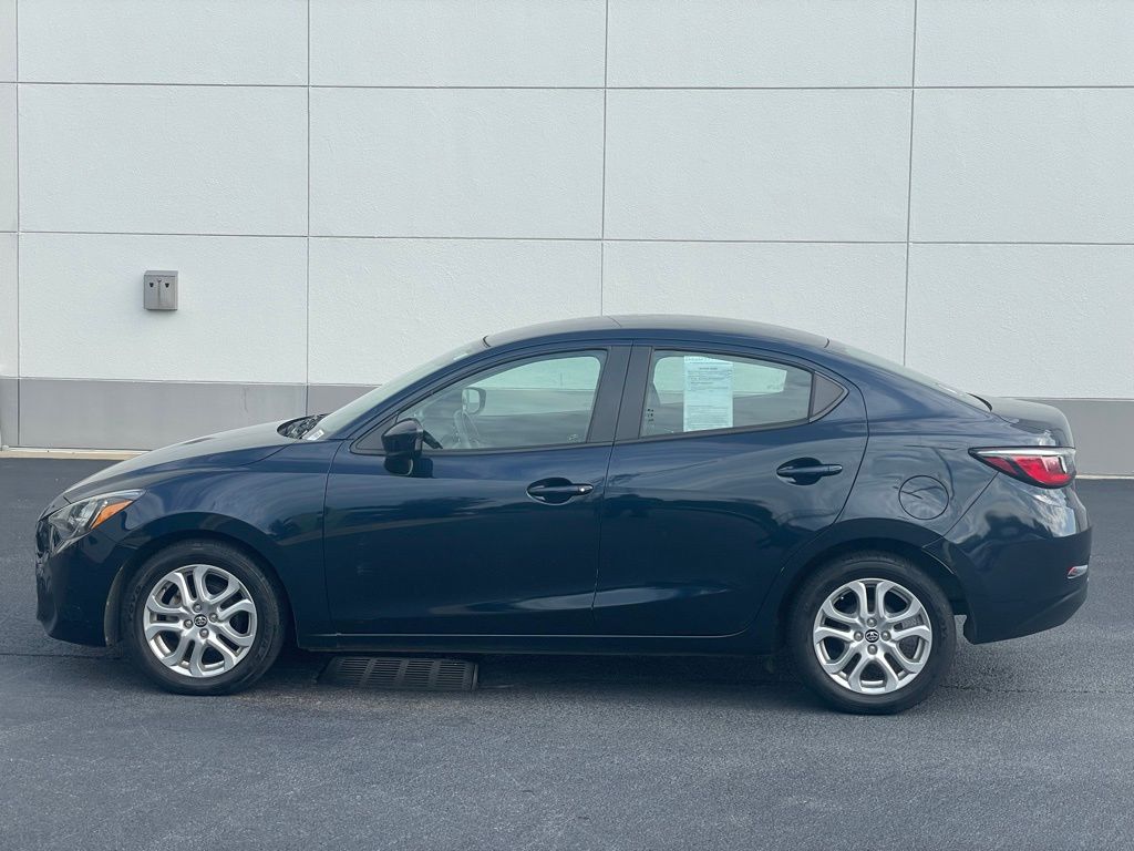 Thumbnail: 2018 Toyota Yaris - 2
