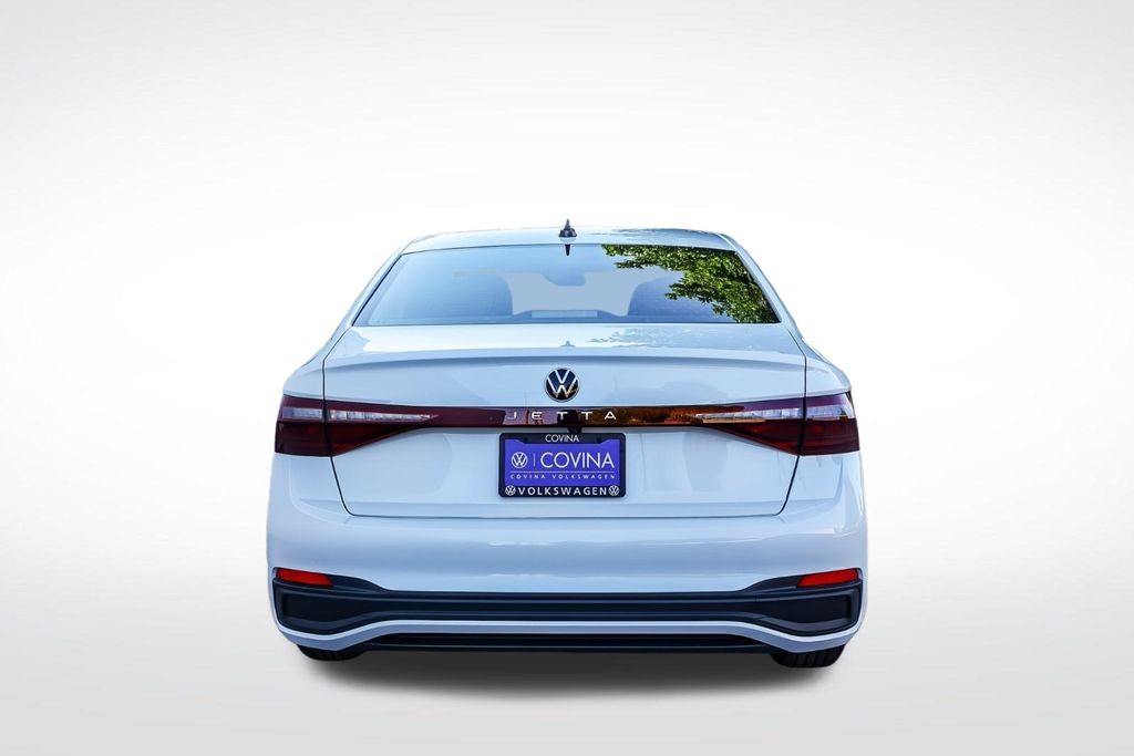 2026 Volkswagen Jetta 1.5T Sport photo 3