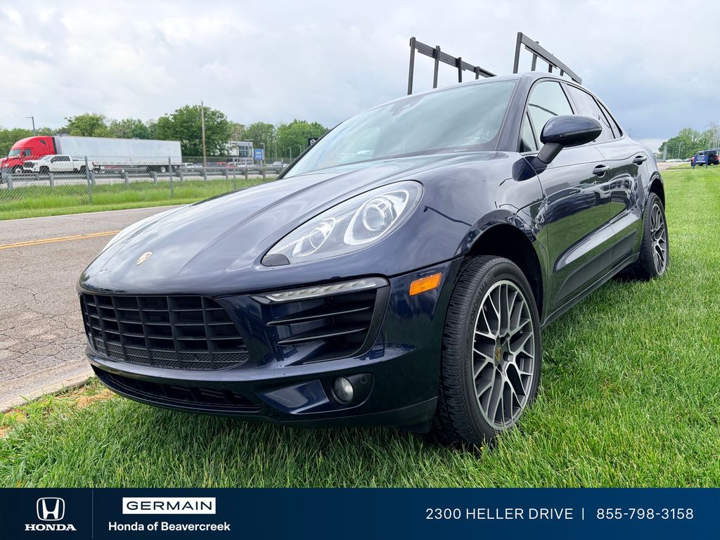 2017 Porsche Macan