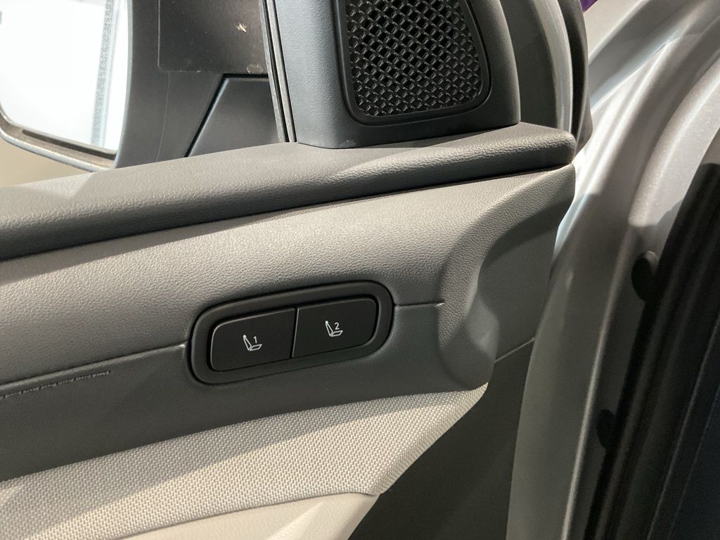 New 2026 Silver Hyundai Limited image 11