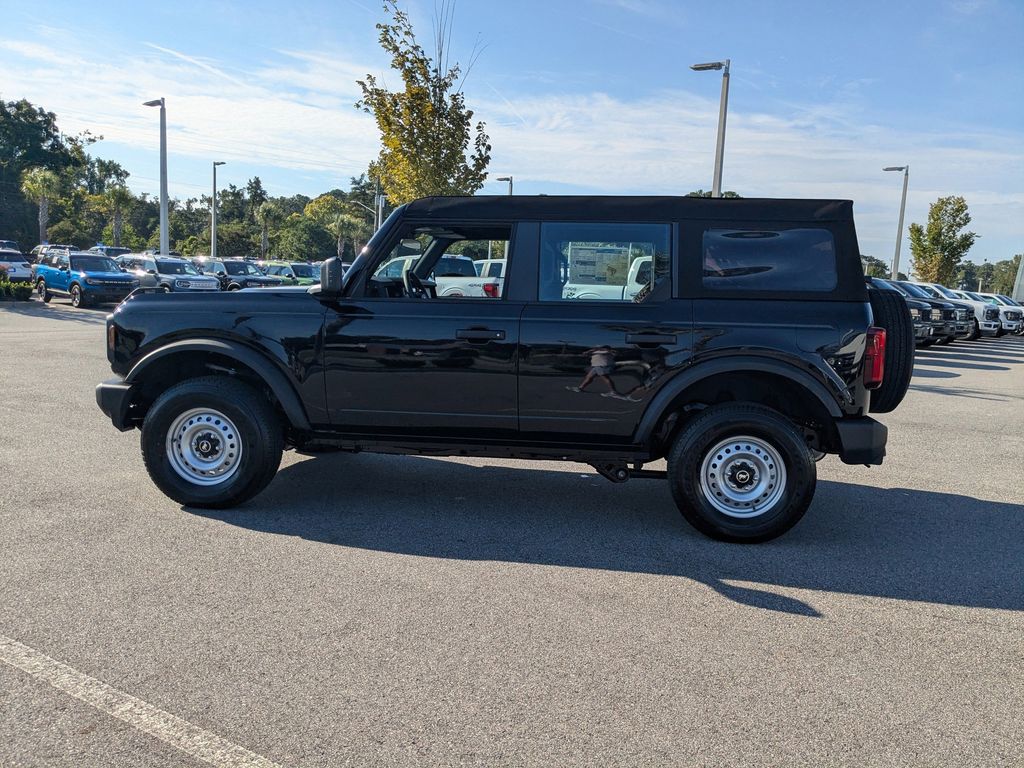 2025 Ford Bronco 