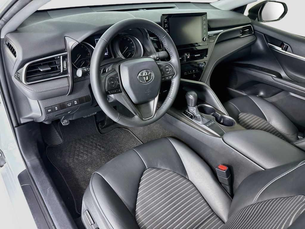 Thumbnail: 2024 Toyota Camry - 9